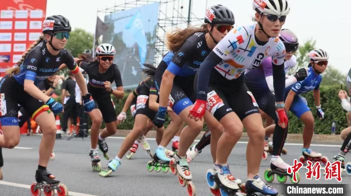 哈尔滨滨水大道承办国际轮滑盛事，万人参赛点