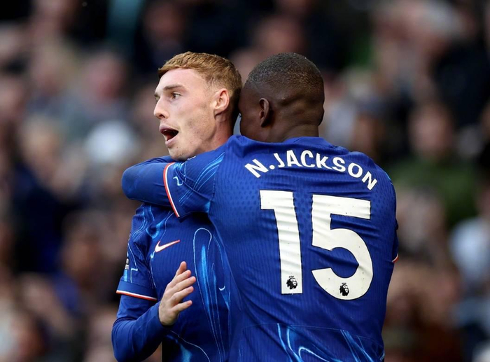 皇马夏窗瞄准切尔西中场恩佐，转会传闻再升温