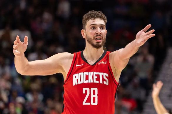 火箭惨败湖人 申京表现令球迷失望