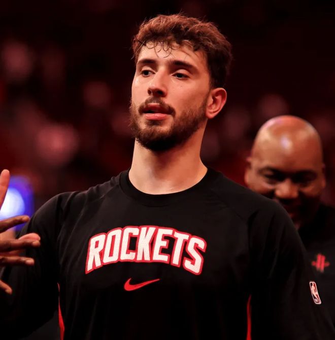 火箭惨败湖人 申京表现令球迷失望